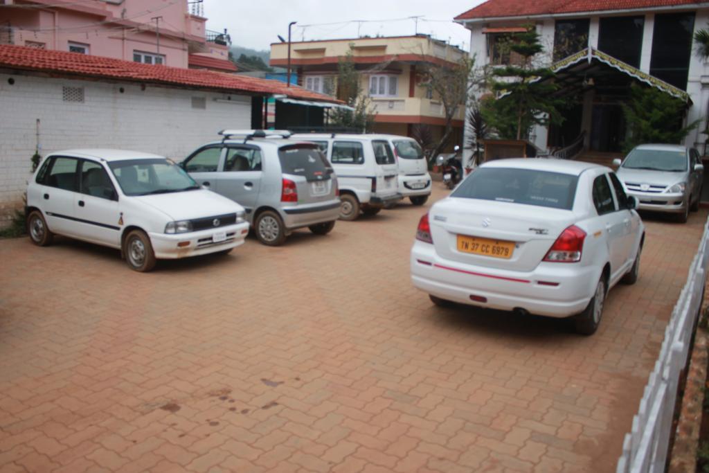 Hotel Sapphire Grand Ooty Εξωτερικό φωτογραφία