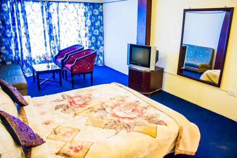 Hotel Sapphire Grand Ooty Εξωτερικό φωτογραφία